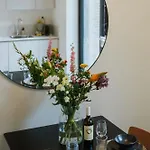 Naest - Authentic Escapes House Apartment *