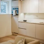 Apartment Naest - Authentic Escapes House *