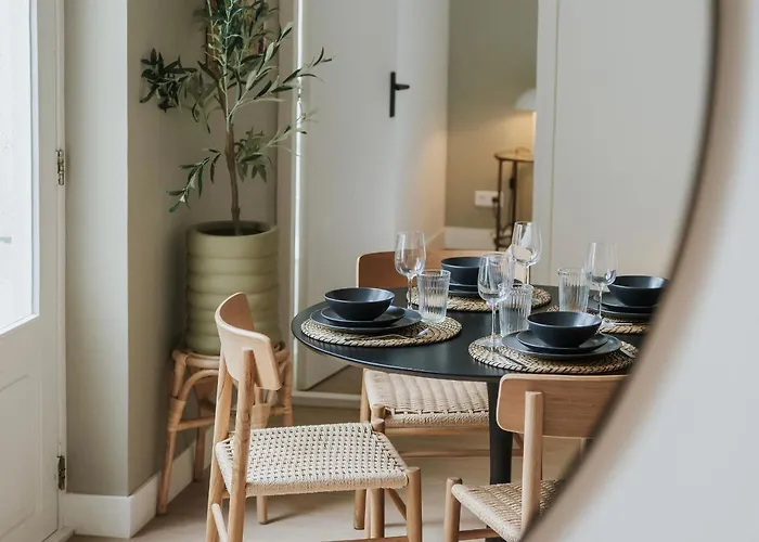 Apartament Naest - Authentic Escapes House *