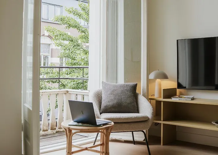 Naest - Authentic Escapes House Apartament