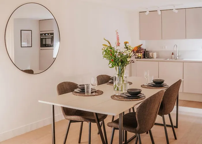 Apartament Naest - Authentic Escapes House *