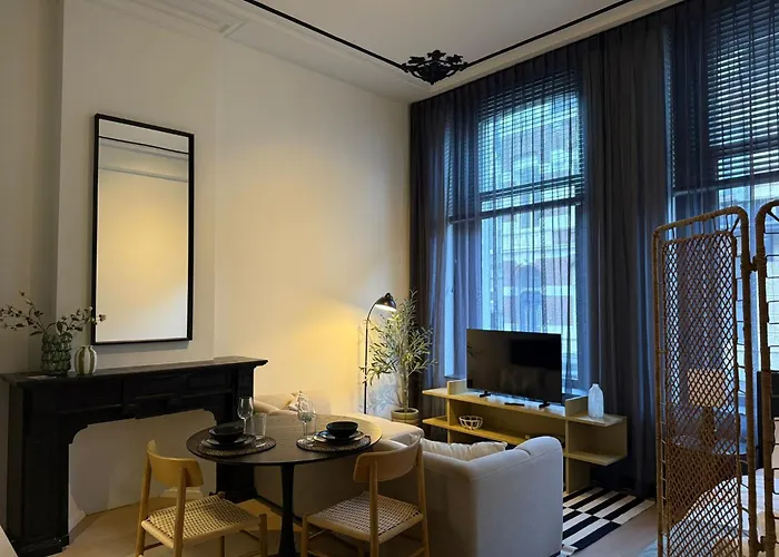 Apartament Naest - Authentic Escapes House *